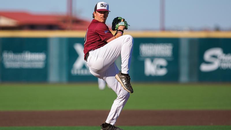 Buffalo Baseball Hosts St. Edward’s on Opening Weekend