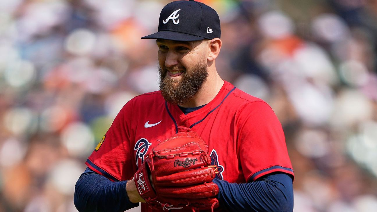 Pitcher Dylan Lee goes to salary arbitration with Braves