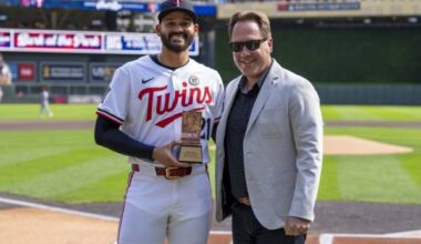 Twins part with president of baseball ops Derek Falvey