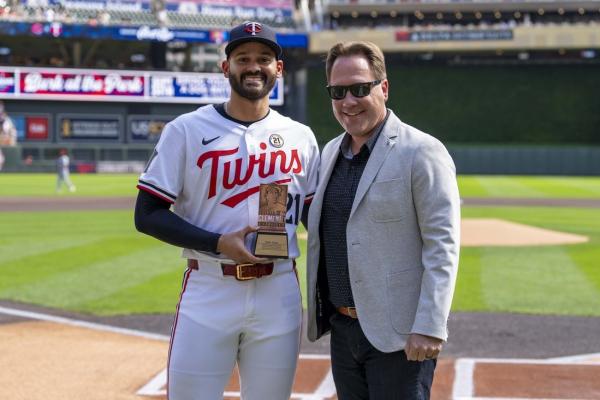 Twins part with president of baseball ops Derek Falvey