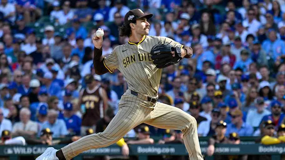 San Diego Padres Dylan Cease pitching