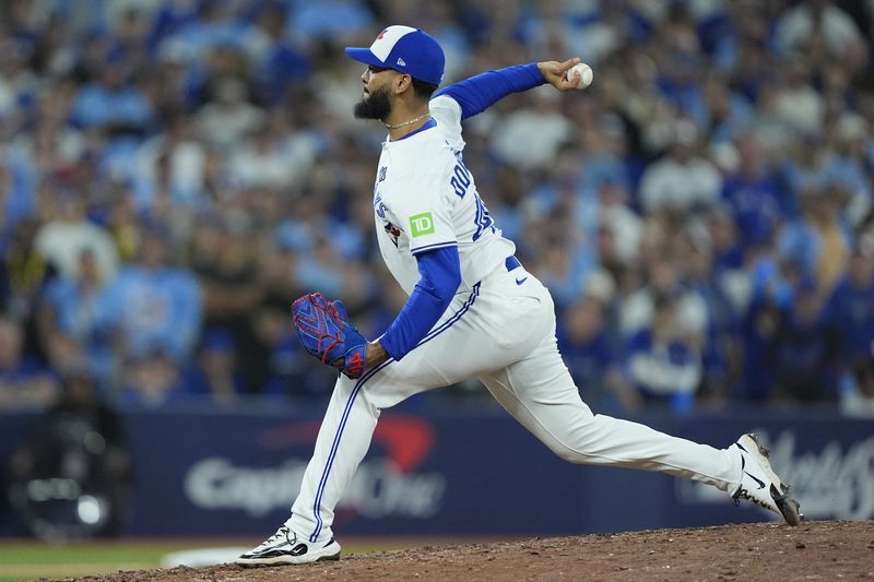 Report: White Sox signing RHP Seranthony Dominguez | 1450 AM 99.7 FM WHTC