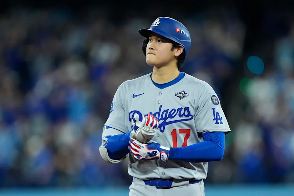 Los Angeles Dodgers two-way player Shohei Ohtani (17) during an MLB game.© John E&period; Sokolowski-Imagn Images