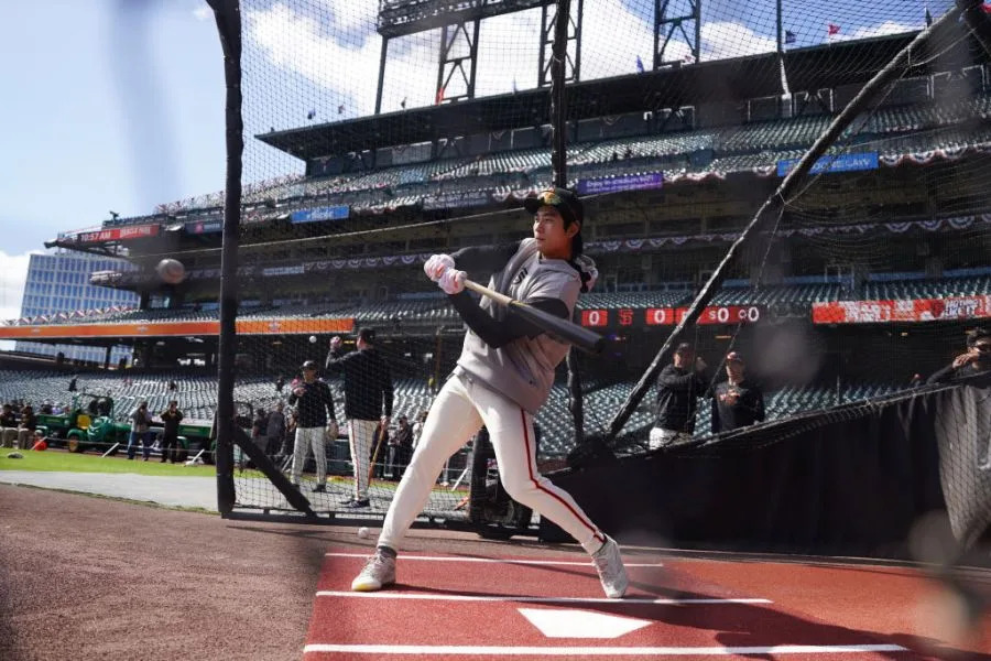 Jung Ho Lee #51 of the San Francisco Giants takes batting practice prior to the game between the San Diego Padres and the San Francisco Giants at Oracle Park on Friday, April 5, 2024 in San Francisco, California. (Photo by Loren Elliott/MLB Photos via Getty Images)
