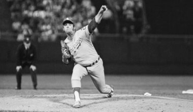 Mr. Wood tossed a pitch to a Milwaukee Brewer batter in a game in Milwaukee County Stadium in Milwaukee, Wis., in 1973.