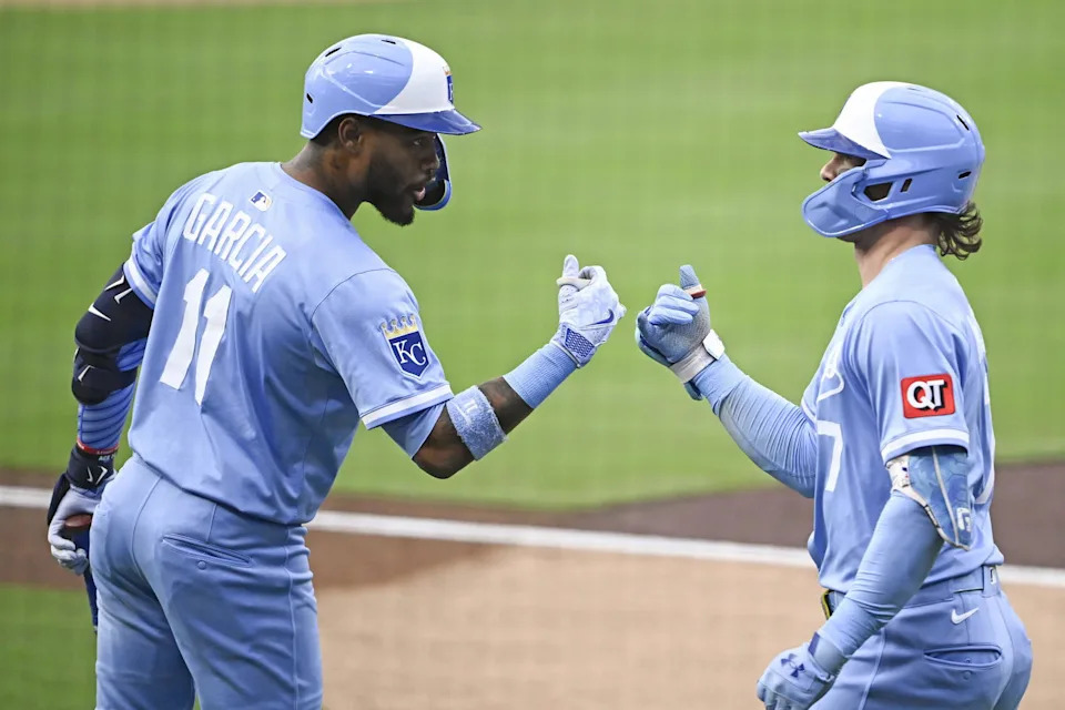 Kansas City Royals third baseman Maikel Garcia (11) and shortstop Bobby Witt Jr. (7). © Denis Poroy-Imagn Images