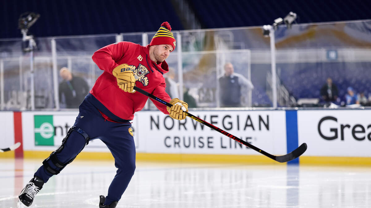 The First-Ever Winter Classic Hockey Game in Florida will be Played Tonight