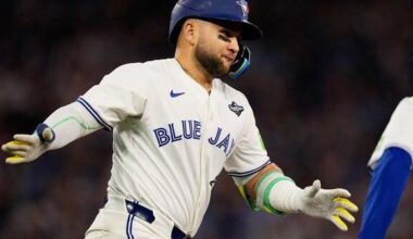 Bo Bichette and New York Mets have agreed to a $126 million, 3-year contract, AP source says | National Sports