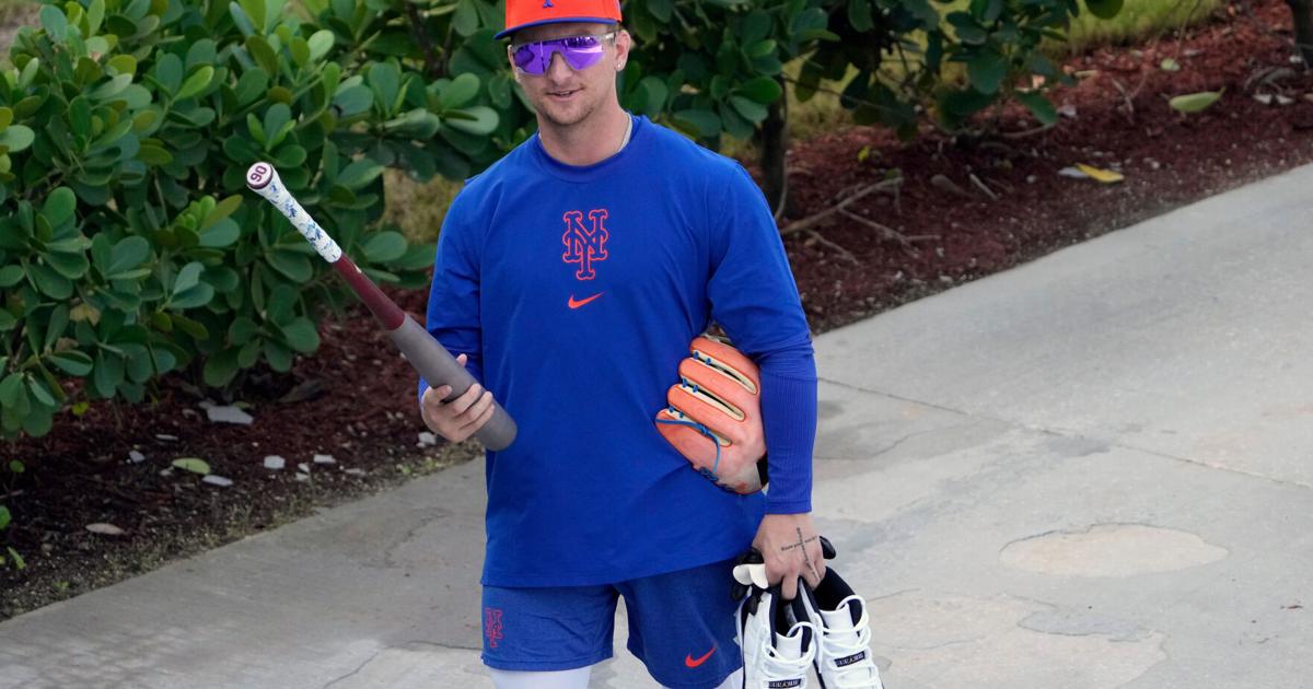 Williams and Sproat believe they'll fit right in with Brewers after arriving in Peralta trade | National