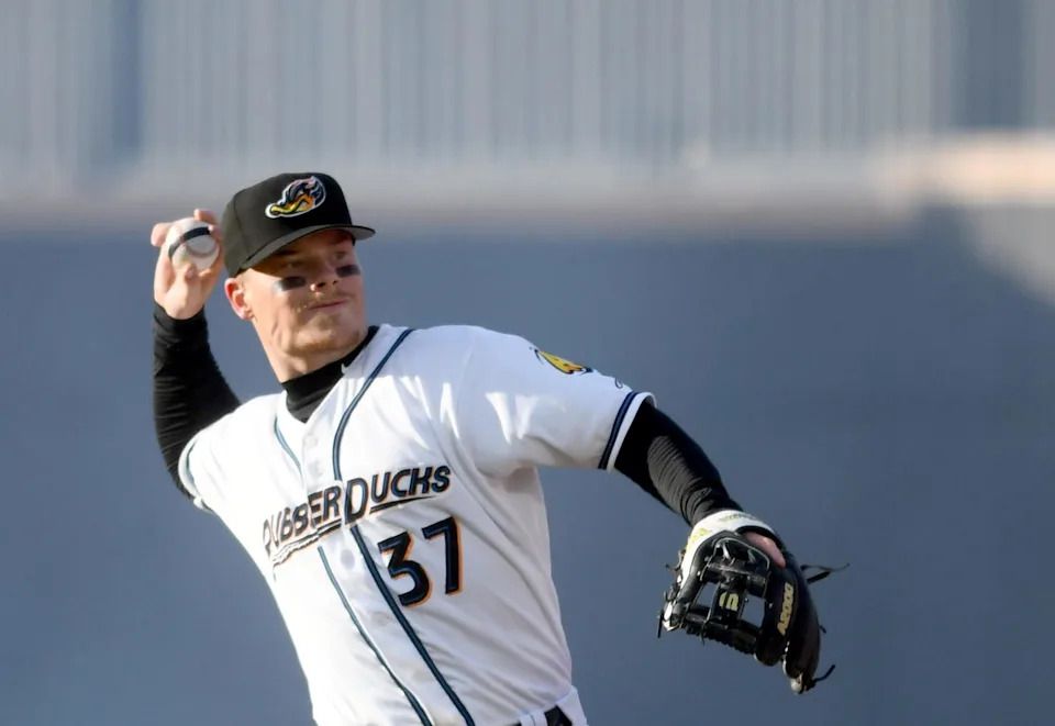 Cleveland Guardians top prospect Travis Bazzana warms up before the start of Akron RubberDucks home opener against Altoona Curve. Tuesday, April 08, 2025.&nbsp;© Julie Vennitti Botos / Canton Repository / USA TODAY NETWORK via Imagn Images