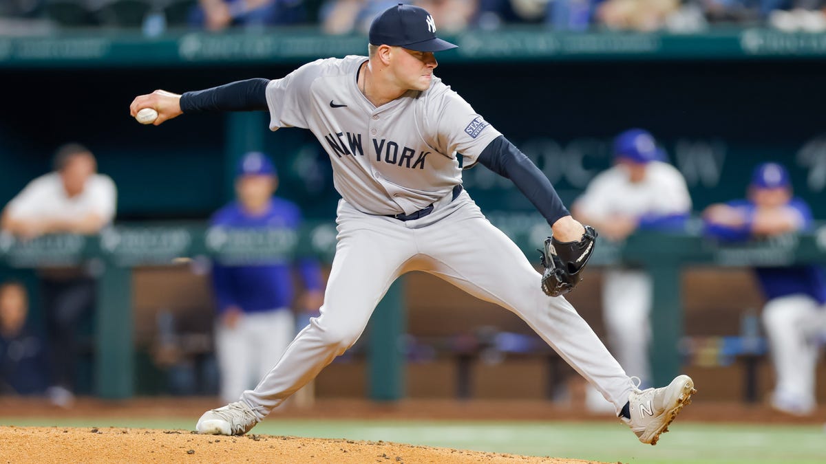 Detroit Tigers sign reliever Scott Effross to minor-league contract