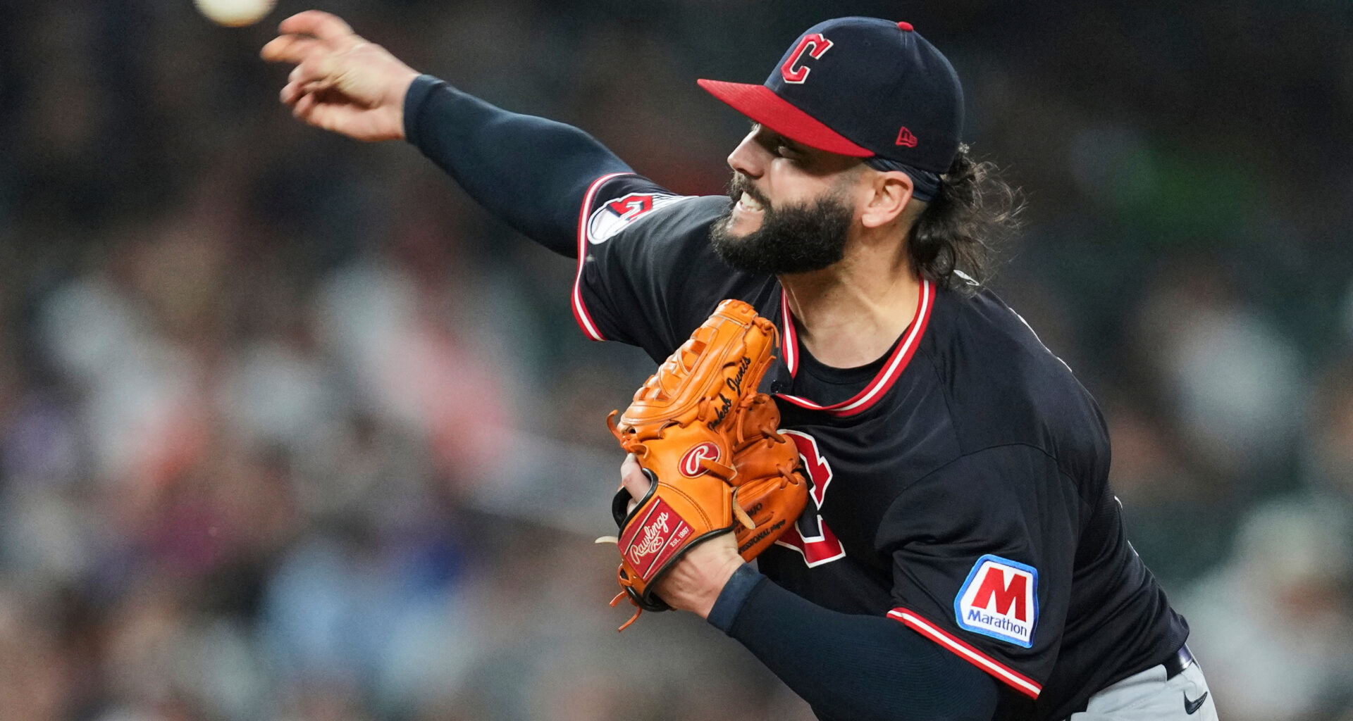 Junis finalizes $4 million deal with Rangers, who give minor deal to World Series reliever Sborz