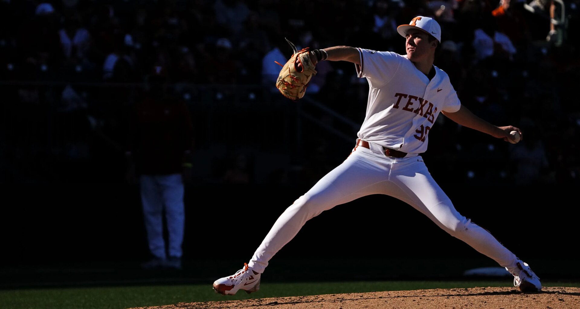 Baseball America ranks Texas Longhorns baseball in Top 10