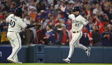 Twins trade Julien, Ohl to Rockies for minor league pitcher Kaminska