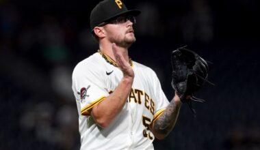 Phillies acquire reliever Chase Shugart from Pirates