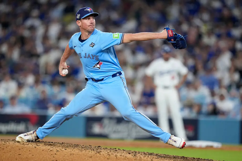 Cubs May Pivot to Mid-Tier Starters in Search for Rotation Help -
