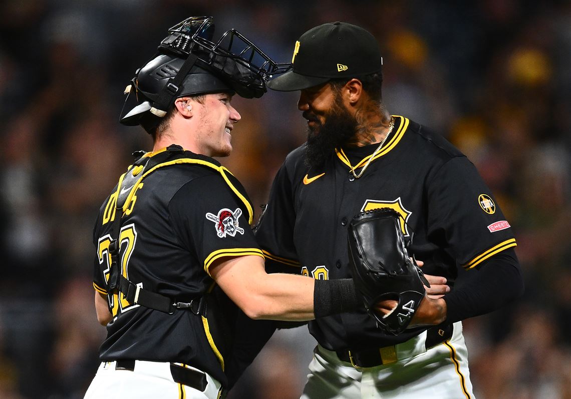 Analysis: Why was the Pirates' record so much better with Henry Davis behind the plate?