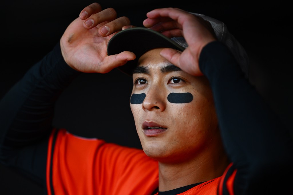 SF Giants' Jung Hoo Lee discusses brief detainment at LAX
