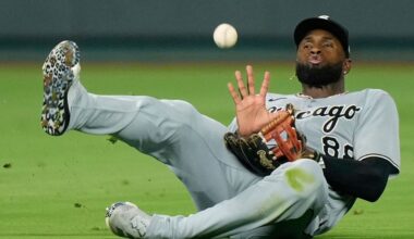 Mets acquire CF Luis Robert Jr. in a trade with the White Sox