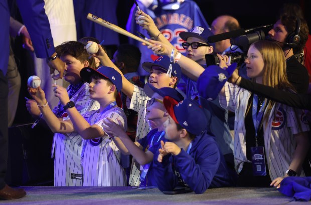Children looking for autographs stand by the stage during day 1 of the Cubs Convention at the Sheraton Grand Chicago on Friday, Jan. 16, 2026. (Chris Sweda/Chicago Tribune)