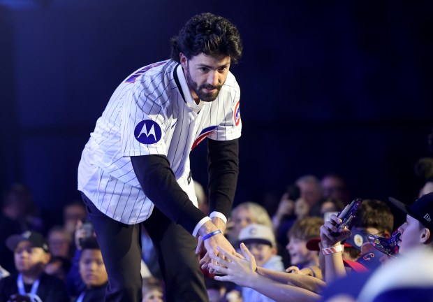 Chicago Cubs shortstop Dansby Swanson is introduced during day 1 of the Cubs Convention at the Sheraton Grand Chicago on Friday, Jan. 16, 2026. (Chris Sweda/Chicago Tribune)