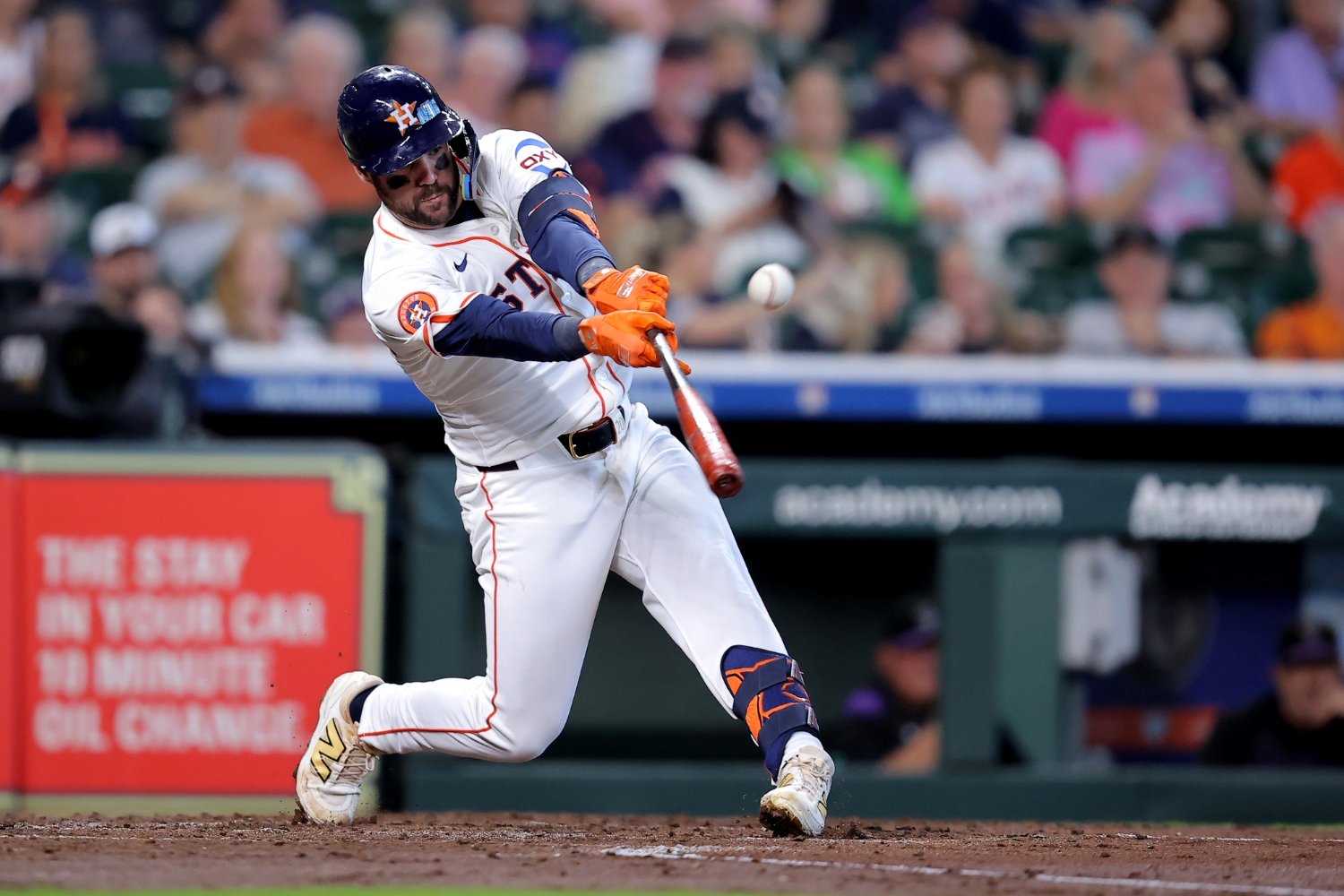 Cubs Sign Chas McCormick to Minor League Contract - Notes