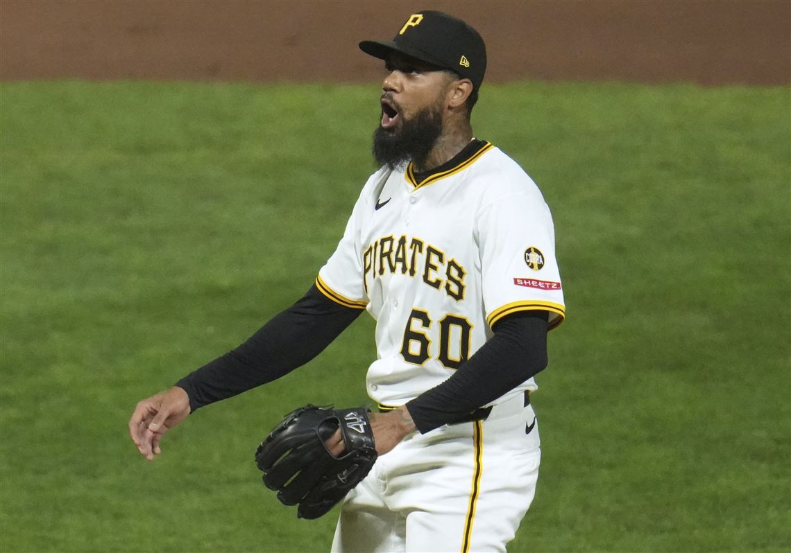 Pirates avoid arbitration with Oneil Cruz, Joey Bart, Dennis Santana and Justin Lawrence