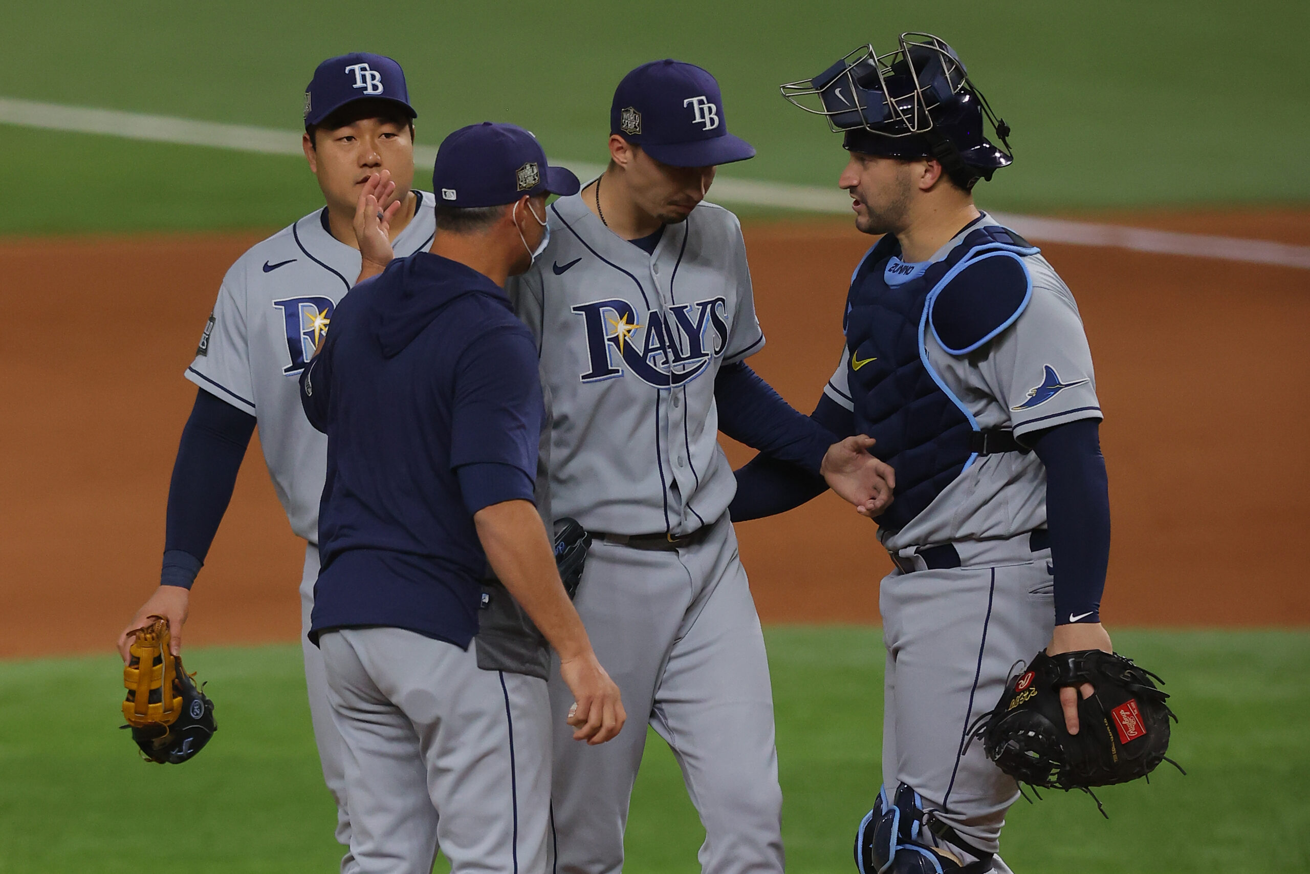 Blake Snell lifted in Game 6 of 2020 World Series.