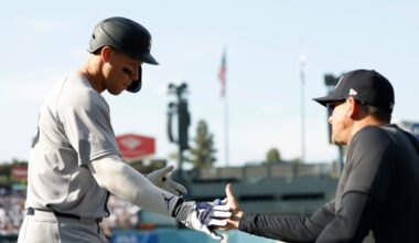 Yankees set spring training report dates