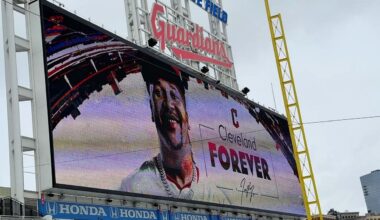 Cleveland Guardians sign José Ramírez to historic extension