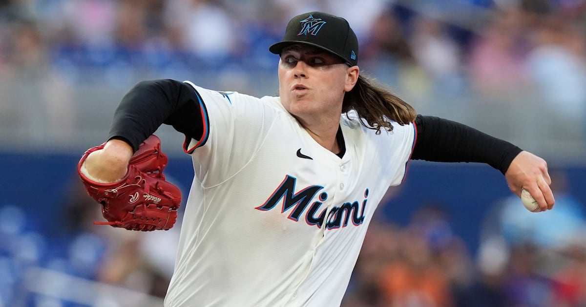 New York Yankees acquire LHP Ryan Weathers from Miami Marlins in exchange for four prospects