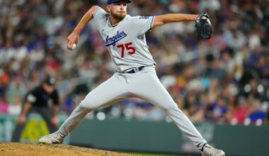 Dodgers Sign Nick Robertson To Minor League Contract