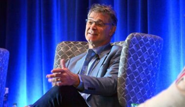 Former Yankee All-Star Don Mattingly joins the Phillies as their bench coach