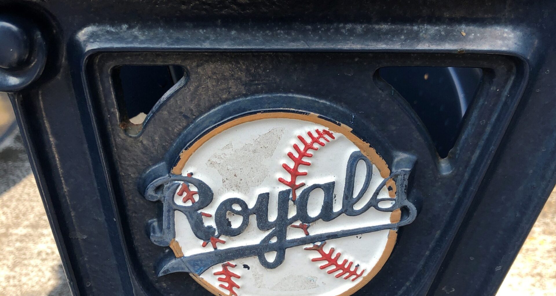 Kansas City Royals to Move In Outfield Walls For More Offense