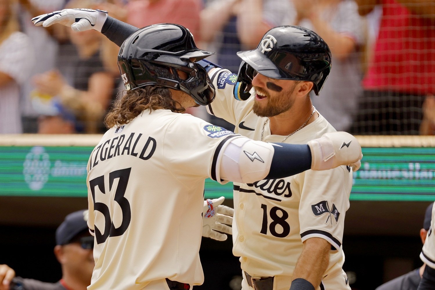 Dodgers Claim Ryan Fitzgerald Off Waivers From Twins - Notes