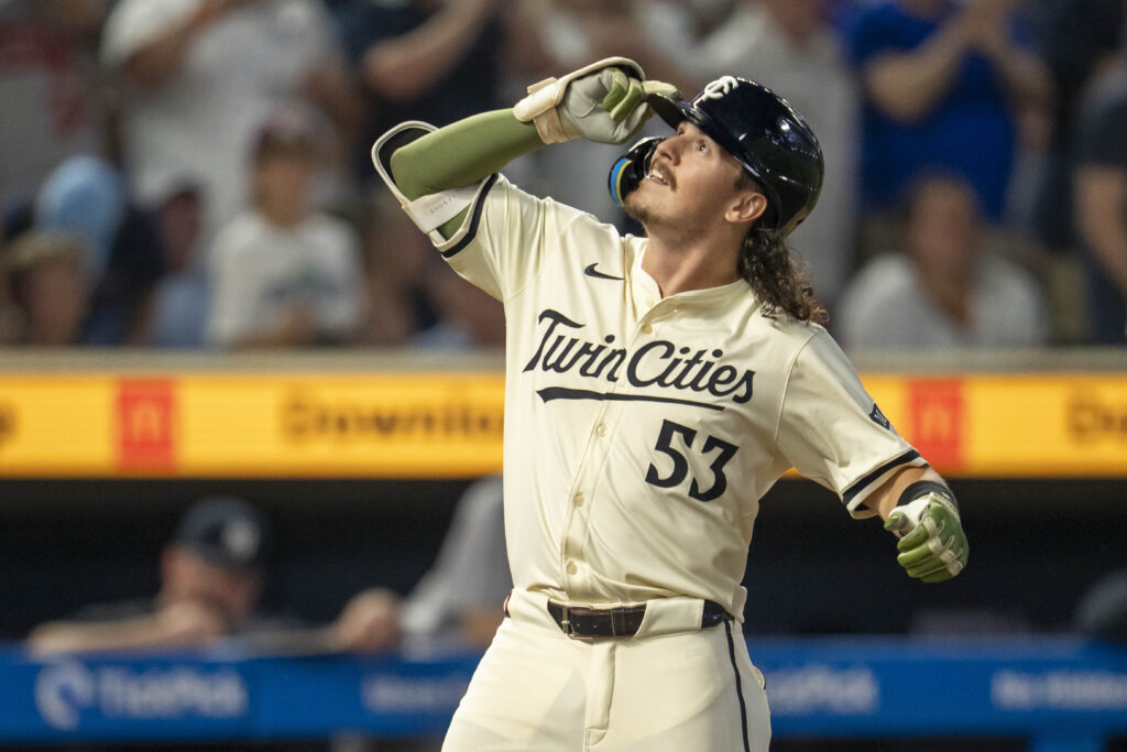 Dodgers Claim Ryan Fitzgerald - MLB Trade Rumors