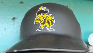 Follow @kslsports...