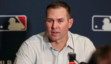 New Padres Manager Has 4-Word Message For Dodgers