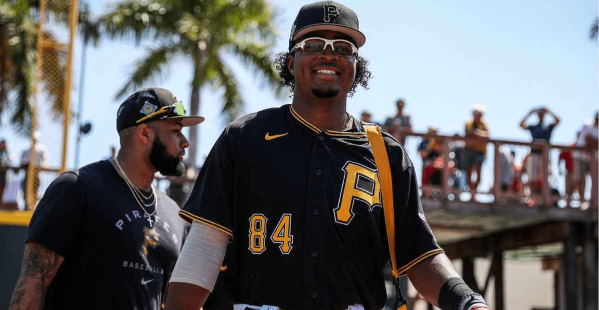 Red Sox sign minor league free agent Matt Frazier