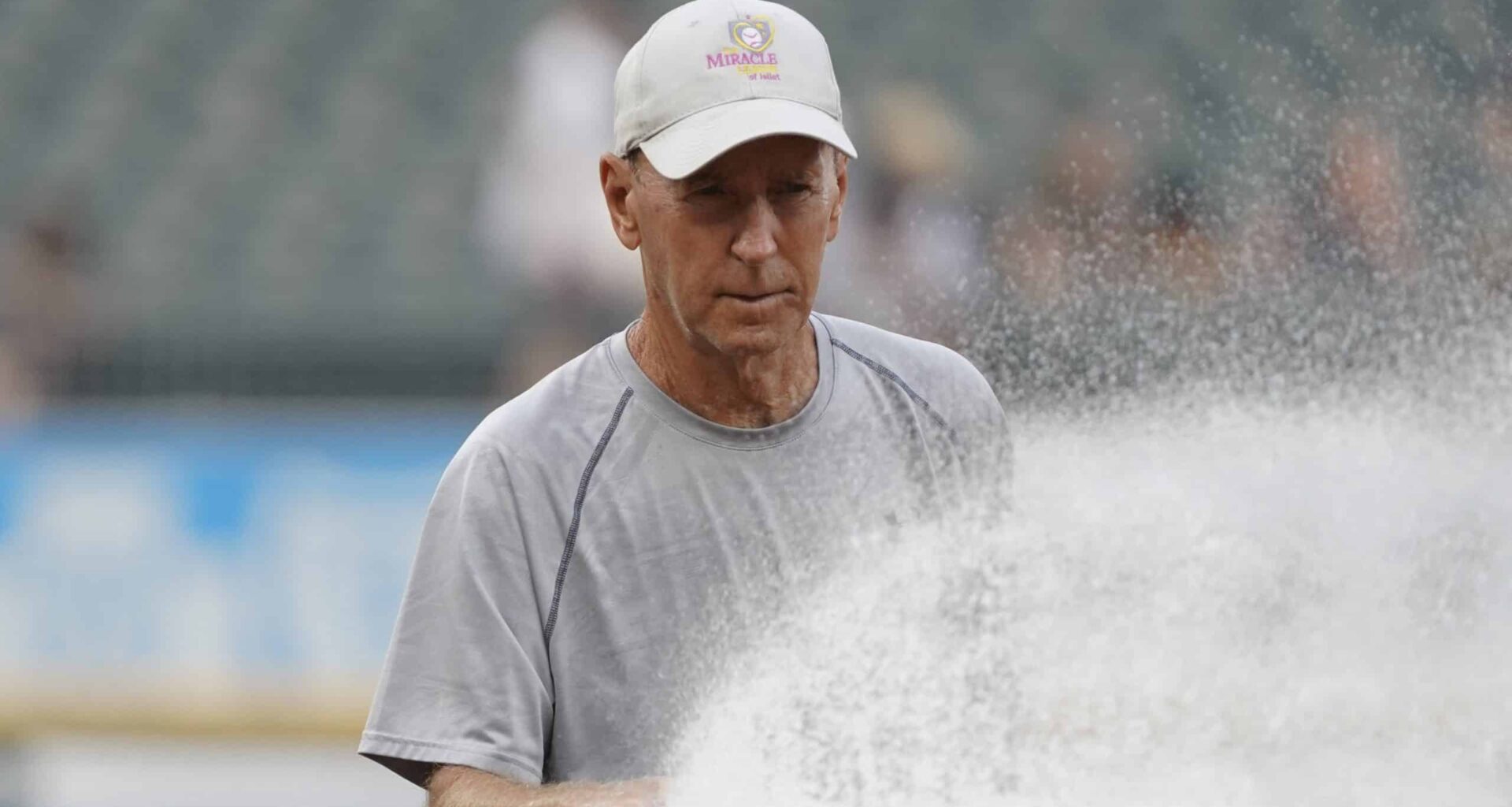 White Sox icon Roger Bossard inducted into MLB Groundskeepers Hall of Fame