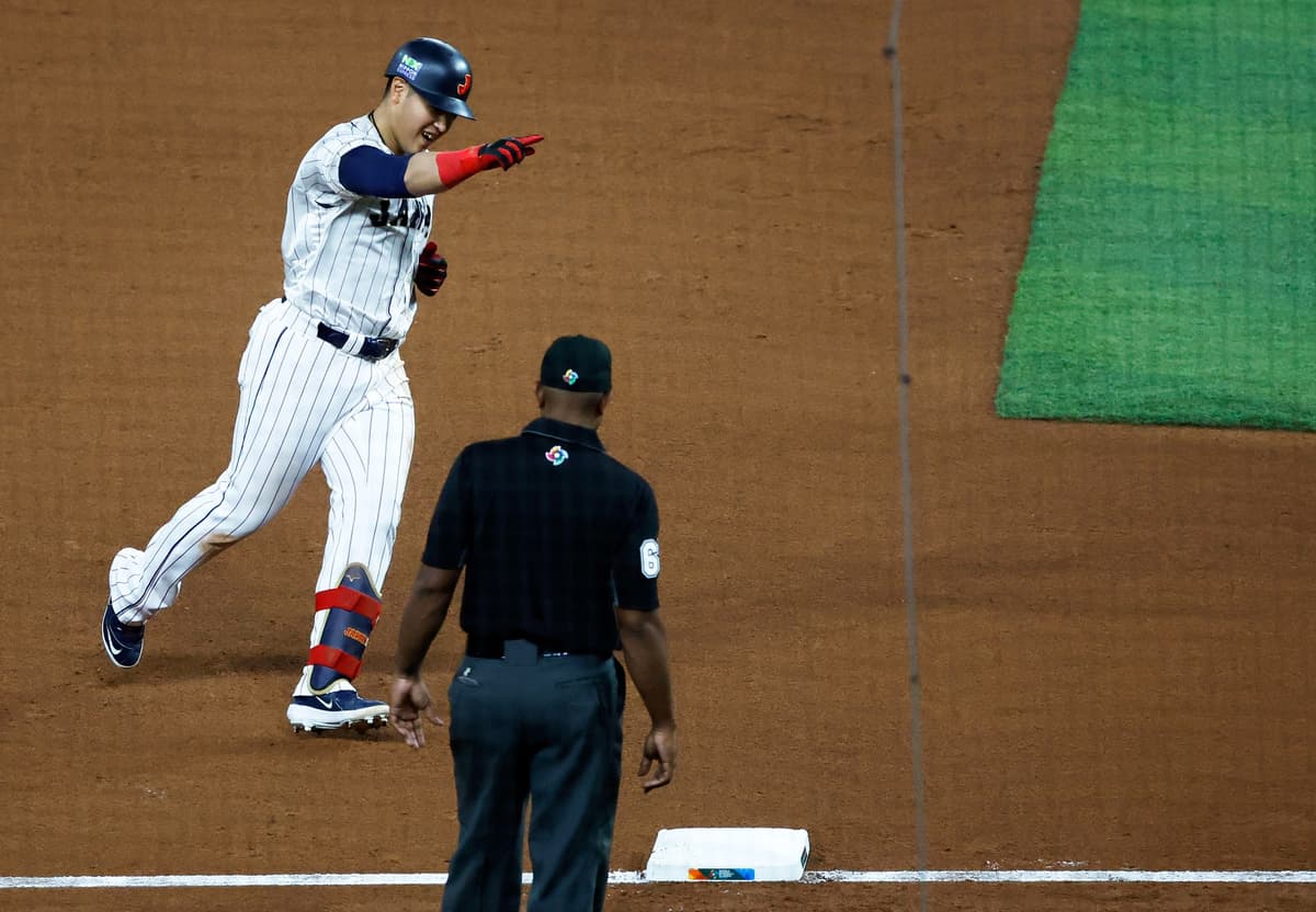 With Kazuma Okamoto, the Blue Jays are getting both floor and ceiling