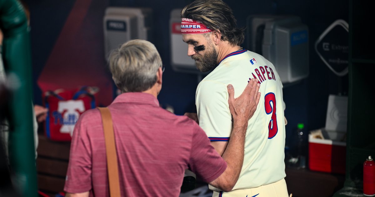 Why don't the Phillies just spend like the Dodgers?