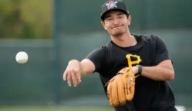 Pirates cut ties with former 1st-round pick after 2 seasons in MLB image
