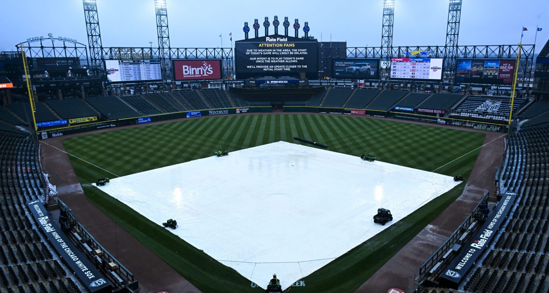 MLB: Minnesota Twins at Chicago White Sox