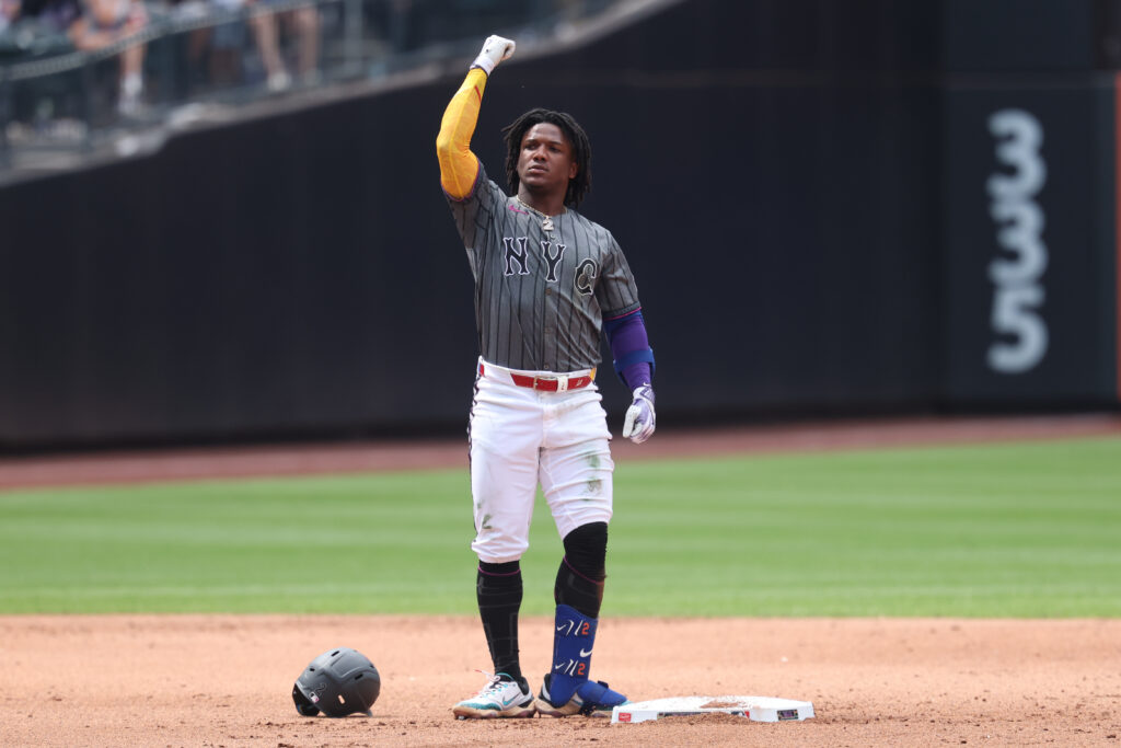 White Sox Notes: Acquisitions, Acuña, Murakami