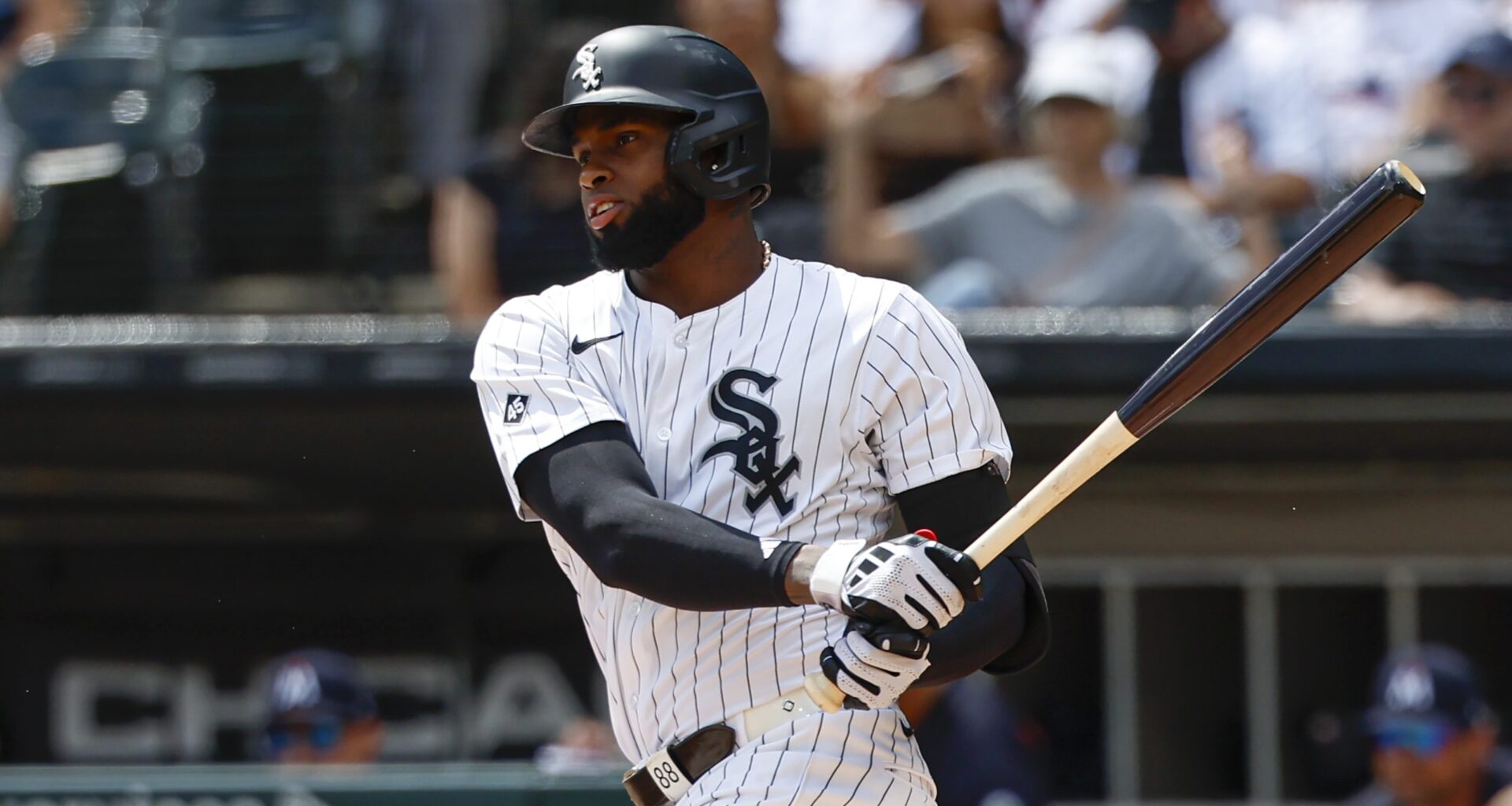 Mets acquire OF Luis Robert Jr., IF Luisangel Acuña to White Sox