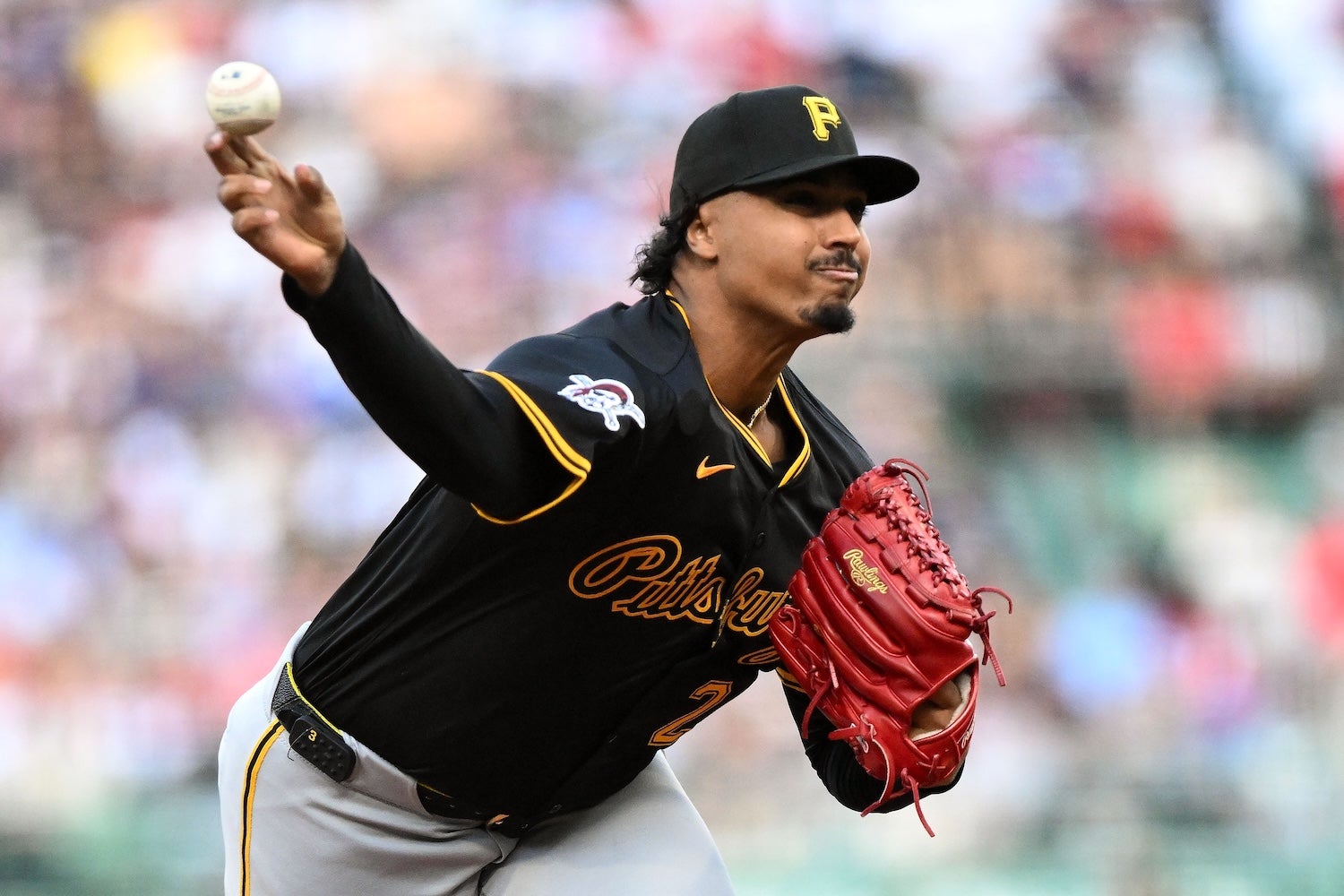 Red Sox successfully avoid arbitration with Johan Oviedo - 98.5 The Sports Hub