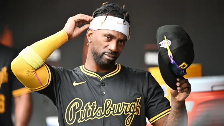 Pirates provide disappointing news on Andrew McCutchen's free agency image