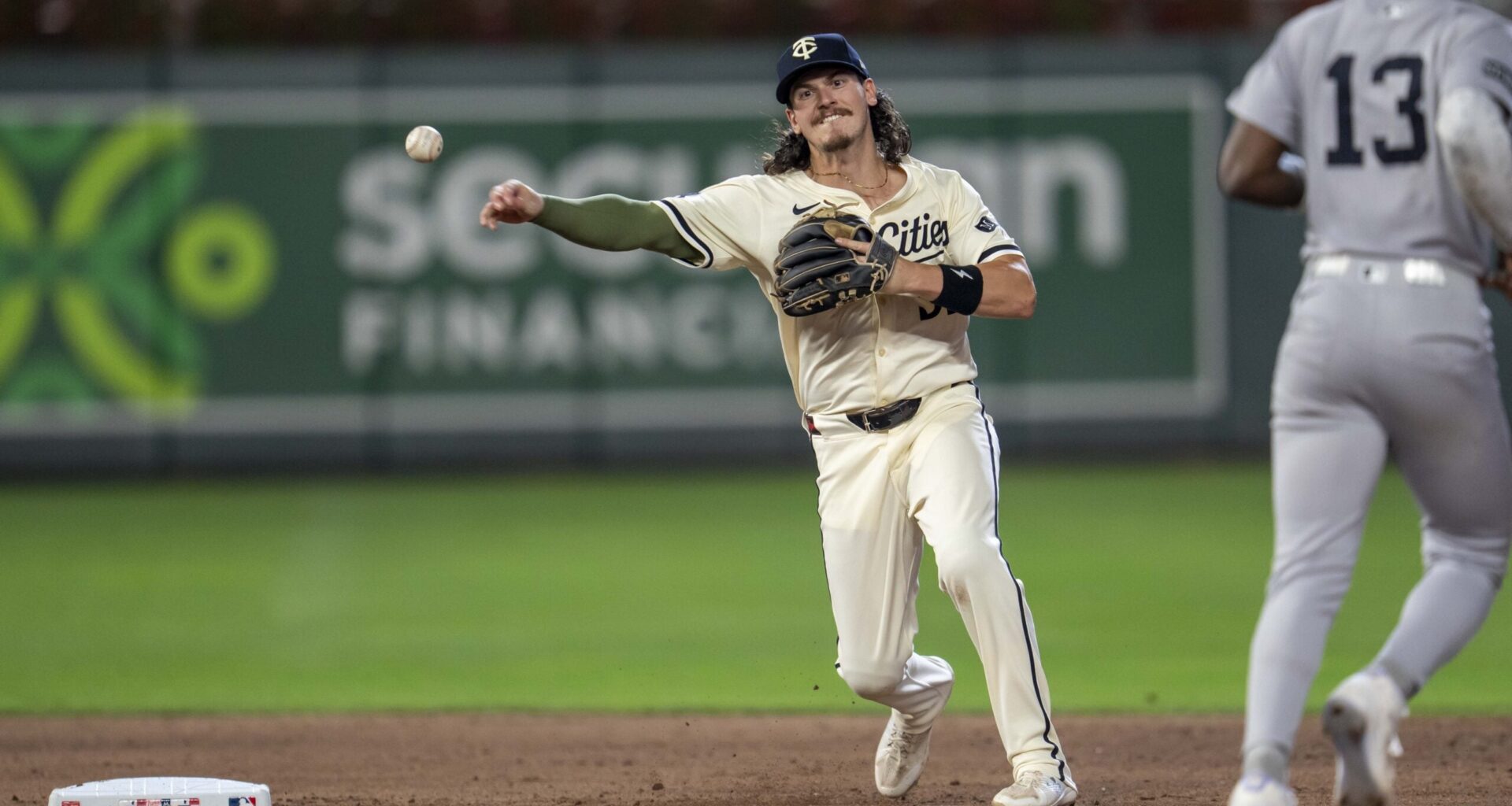 Dodgers Add Depth As They Claim Infielder from Twins