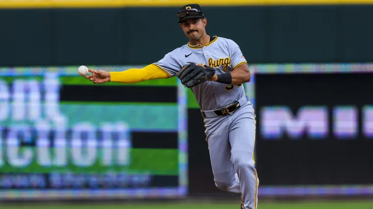 Pirates' jersey number change hints at retirement of legend's digits image